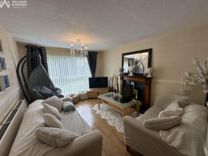 Ffordd Garnedd, Y Felinheli, Gwynedd, LL56