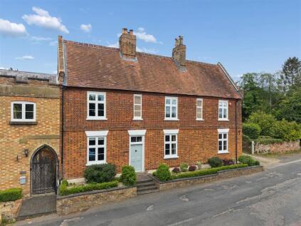 Lower Way, Great Brickhill, Buckinghamshire