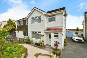 28, Erw Non, Llannon, Llanelli SA14 6BH