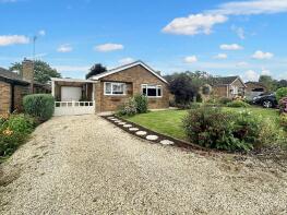 6, Sutton Close, Daventry NN11 6UJ
