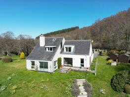 Cragganbawn, B9008 From A95 At Delnashaugh To B9136 Near Glenlivet, Glenlivet, Ballindalloch AB37 9EB