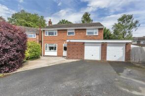 46, Woodlands Grove, Whitchurch SY13 2JB