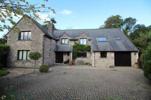 1, Chewton Court, Chewton Hill, Chewton Mendip, Radstock BA3 4NQ