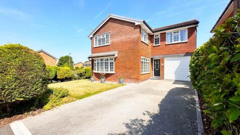 Warford Avenue, Poynton, SK12