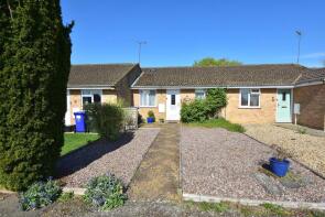 44, Whitton Close, Banbury OX17 2EH