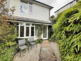 4, Leys Villas, Road Past Ham Waters Farm, Yelverton PL20 6HD