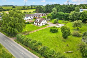 Cherry Tree House, B1368 North From Junc With Hare Street Road To Biggin Hill, Buntingford SG9 0DX