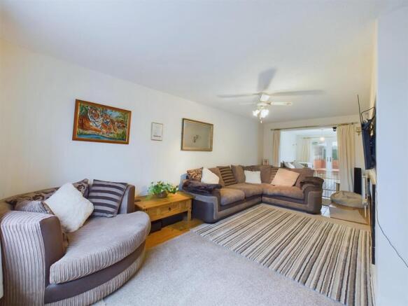 Lounge: