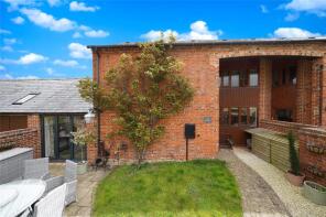 The Granary Wormington Farm, Main Street, Wormington, Broadway WR12 7NL
