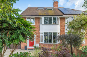 6, Elms Drive, Oxford OX3 0NJ