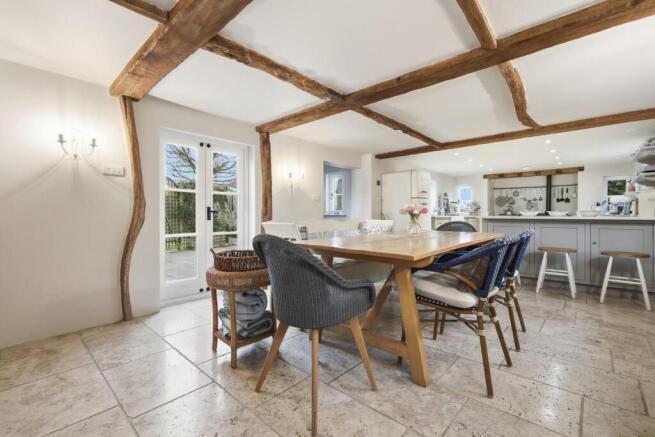 Kitchen/Dining Room