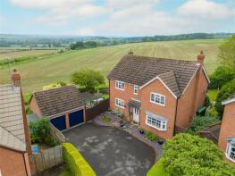 7, Weinahr Close, Market Harborough LE16 8QX