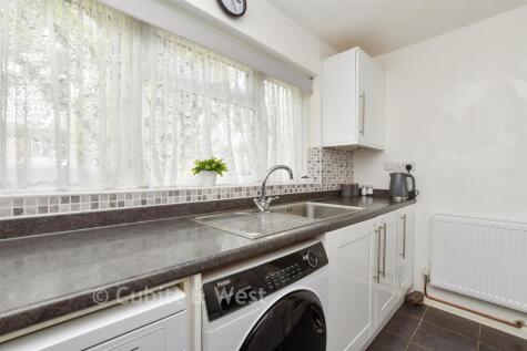 Greathurst End, Bookham, Leatherhead, Surrey