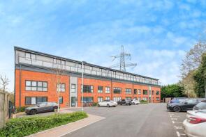 35, 9 Riverside Court, West Way, Oxford OX2 0FL