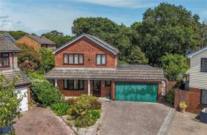 18, Donnington Drive, Christchurch BH23 4SZ