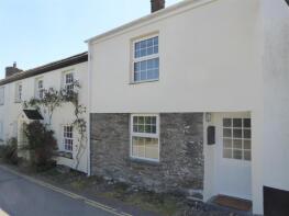 4, The Square, Gerrans, Truro TR2 5GA