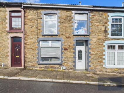 Miskin Road, Tonypandy, CF40