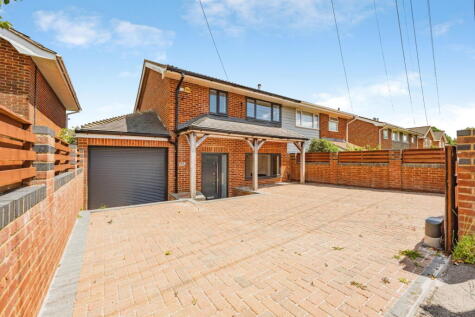 Church Road, Southampton, SO31 9GD