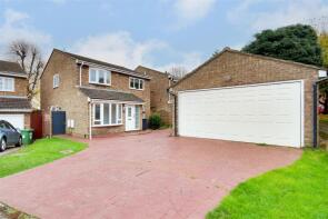27, Woodside, Waltham Cross EN7 5DE