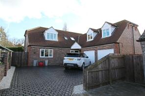 5, Holly Hill Close, Middlesbrough TS7 9HE