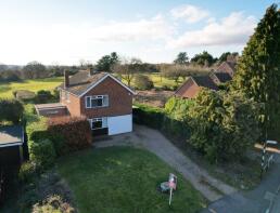 Harbrook, Snitterfield Lane, Warwick CV35 8JQ