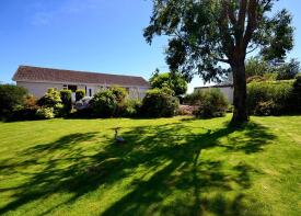 Dunvegan, Cnoc A' Challtuinn, Oban PA34 4TR