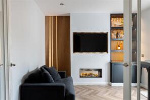 7, Mark Street, Reigate RH2 0BL
