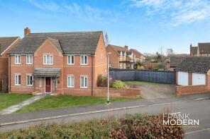 1, Walsingham Drive, Grantham NG33 4TA