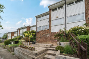 132, Charles Drive, Cuxton, Rochester ME2 1DU