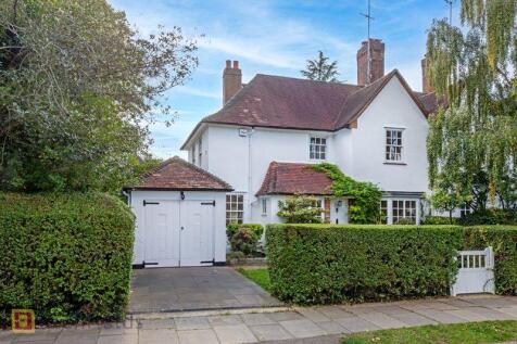 Bigwood Road, Hampstead Garden Suburb