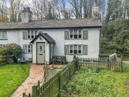1 2, Riverside Cottages, Holyhead Road, Wrexham LL14 5BU