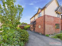 1, Daisy Bank Close, Wrexham LL14 4JB