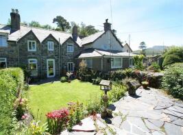 Clydfan, Church Street, Bala LL23 7TY