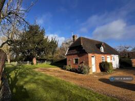 Baldocks Stable, Tonbridge Road, Chiddingstone Causeway TN11 8JX