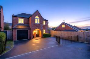 20, Almond Drive, Chorley PR7 4AX