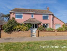 8, Manor Gardens, Great Yarmouth NR31 9SN