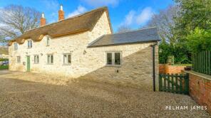 21, Main Street, Oakham LE15 7DH