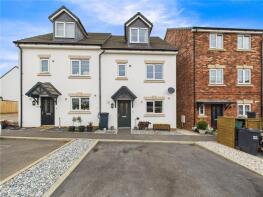 8, Bevin Square, Crediton EX17 5EJ