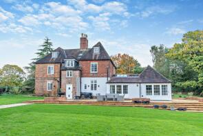 Holly House, Spencers Lane, Berkswell, Coventry CV7 7BZ