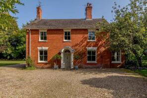Rose Bank, A36 Stapleford Corner Southeast To Entrance Pavilion Stoford, Salisbury SP2 0PJ