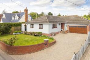 Bourne End, The Street, Buntingford SG9 9PB