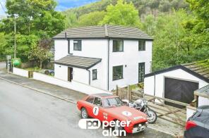 Canton House, New Road, Bargoed CF81 9GJ
