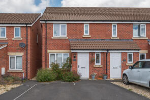 48, Hob Close, Monkton Heathfield, Taunton TA2 8GL