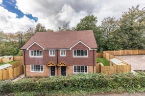 1, Bluebell Meadow, Maynards Green Road, Maynards Green, Horam TN21 0BU