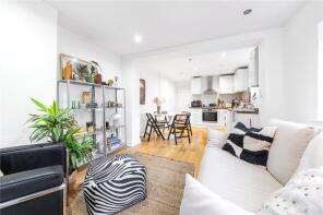 1a, Derwent Grove, London SE22 8DZ