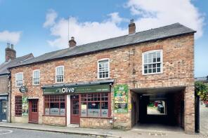 Flat B, 38, High Street, Markyate, St. Albans AL3 8PB