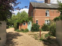 2, Corpus Christi Cottages, Hadleigh Road, Colchester CO7 6NN