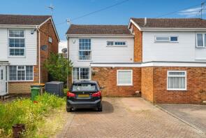 34, Crawley Close, Luton LU1 4BT