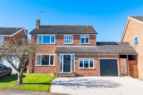 6, Durham Close, Braintree CM7 4UA