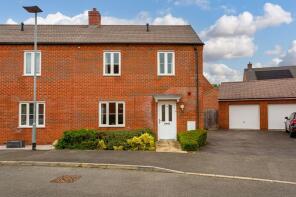 10, Lady Mayor Drive, Bedford MK41 0FH